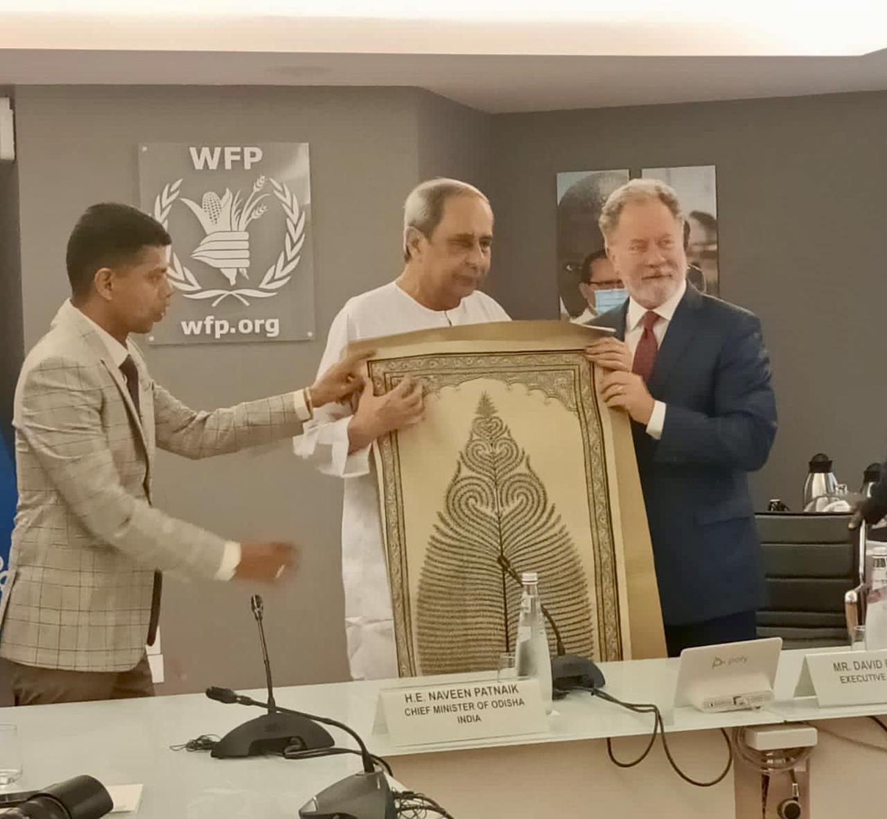 Naveen Patnaik shares Odisha’s achievements on food security at WFP headquarters in Rome