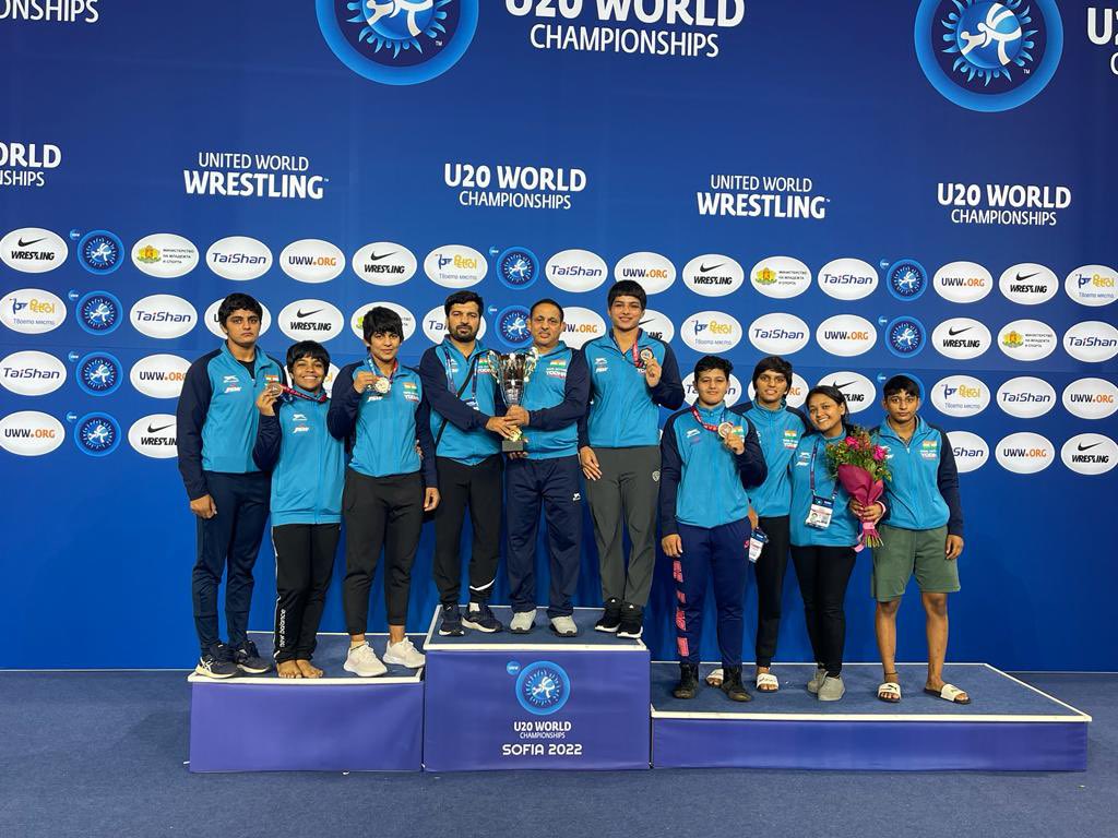 PM congratulates Indian wrestling team on winning 16 medals at the U20 World Championships