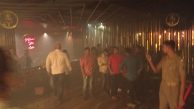 Police raids bars operating beyond time limit in Bhubaneswar