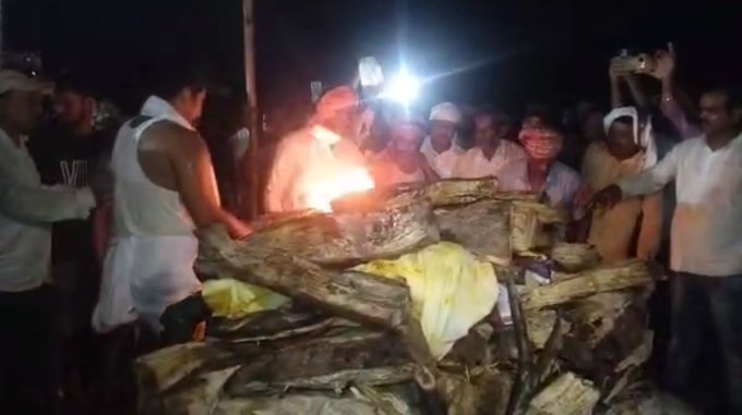 BJP MLA Bishnu Sethi’s mortal remains consigned to flames in native village