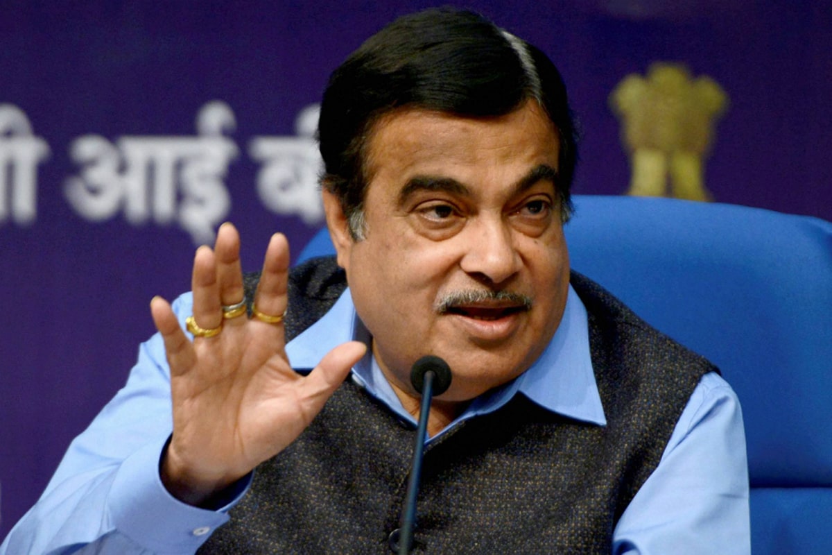 Nitin Gadkari emphasizes on reduction of logistic costs below 10%