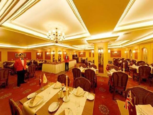 ଆଜିଠାରୁ ମହାରାଷ୍ଟ୍ରରେ ଖୋଲିବ ହୋଟେଲ୍‌,ବାର୍‌, ରେଷ୍ଟୁରାଣ୍ଟ 