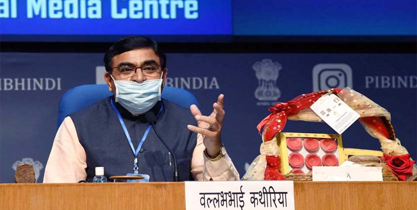 ମୋବାଇଲ ବିକିରଣରୁ  ରକ୍ଷା କରିବ ଗୋବର ଚିପ୍!