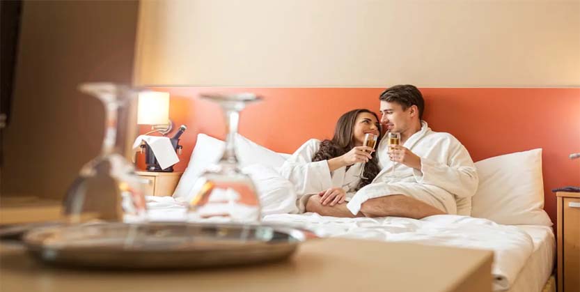 ୟୁଏଇରେ ଲିଭ-ଇନ ଓ ମଦ୍ୟପାନକୁ ଅନୁମତି