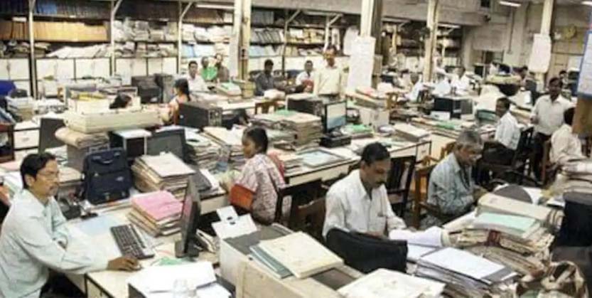 ମାର୍ଗଦର୍ଶିକା ନଥିବାରୁ ବରିଷ୍ଠ କର୍ମଚାରୀଙ୍କ ଅସନ୍ତୋଷ