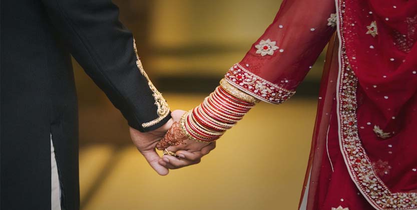 ଅଟକିଲା ବିବାହ : କନ୍ୟାର ସାନଭଉଣୀଙ୍କୁ ଧରି ବର ଫେରାର୍‌