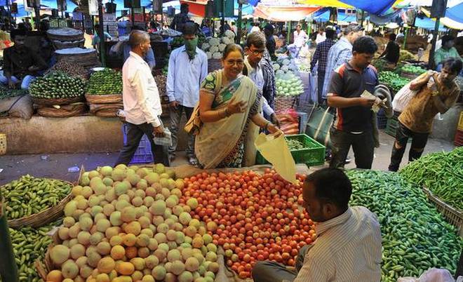 ବଢିଲା ପରିବା ଦର: ଗ୍ରାହକ ହନ୍ତସନ୍ତ