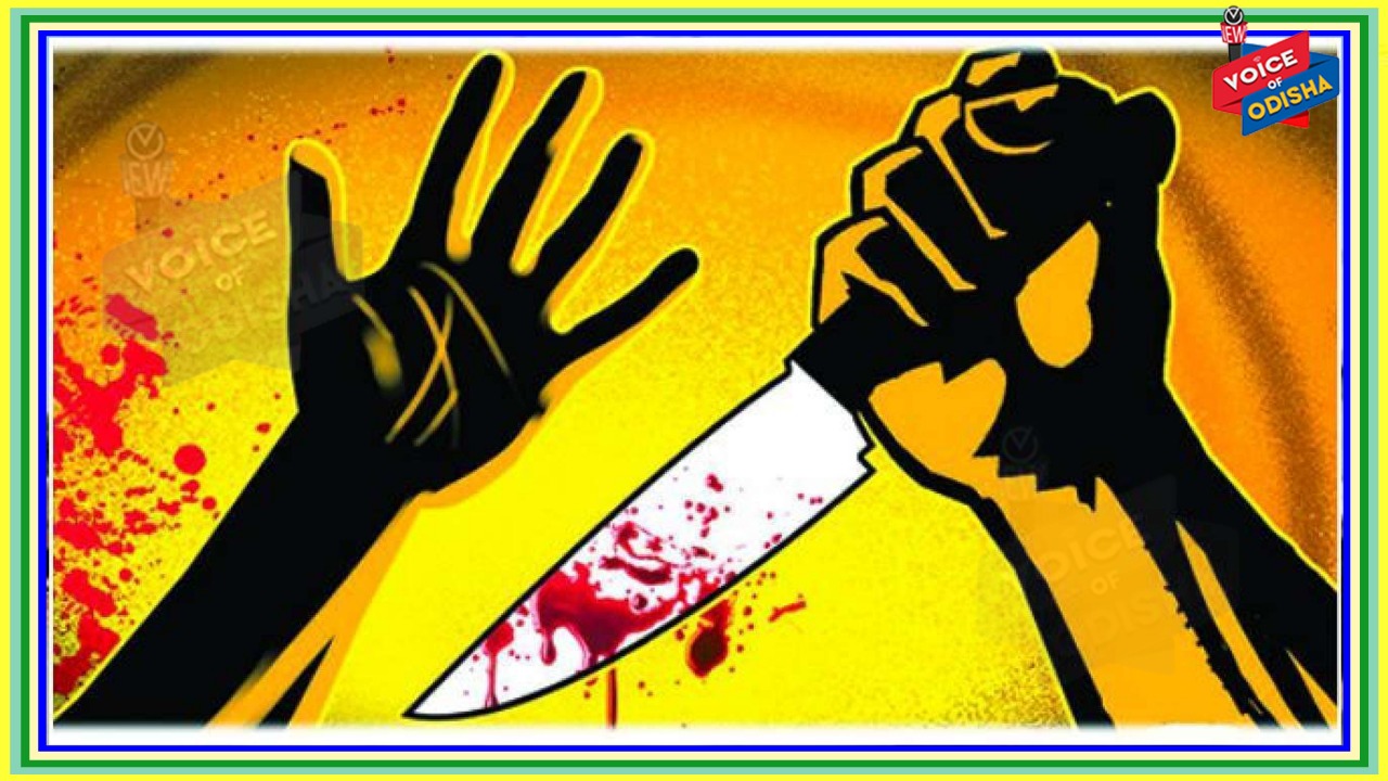 ବିଚ୍ ରାସ୍ତାରେ ଗୋଡେଇ ଗୋଡେଇ ହାଣିଲେ