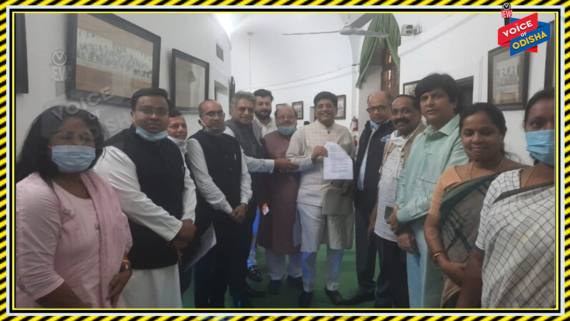 କେନ୍ଦ୍ର ଖାଦ୍ୟ ଯୋଗାଣ ମନ୍ତ୍ରୀଙ୍କୁ ଭେଟିଲେ ବିଜେଡି ସାଂସଦ ପ୍ରତିନିଧି ଦଳ