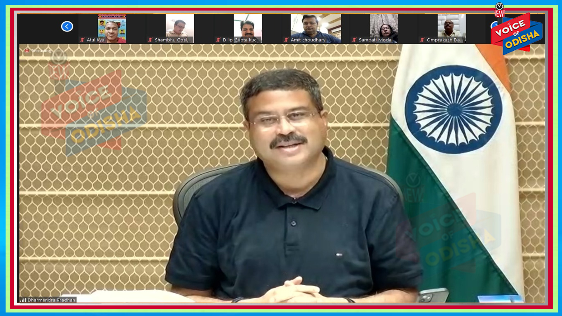 ଝାରସୁଗୁଡାରେ ଓପିଏମ୍ୱାଇଏମ୍ର ୧୦୦ଟି ଅକ୍ସିଜେନ୍ ସିଲିଣ୍ଡରର ଲୋକାର୍ପଣ କଲେ କେନ୍ଦ୍ରମନ୍ତ୍ରୀ