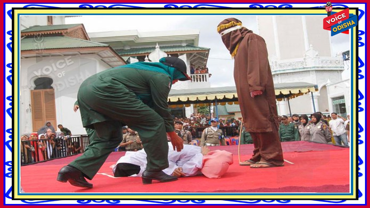 ବିବାହ ପୂର୍ବରୁ ଶାରୀରିକ ସମ୍ବନ୍ଧ ରଖିଥିବା ଯୁବକଙ୍କୁ ମିଳିଲା ଏପରି ଦଣ୍ଡ, ଶୁଣିଲେ ଆପଣଙ୍କର ବି ଲୋମ ଟାଙ୍କୁରୀ ଯିବ