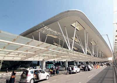 ଦୁବାଇ କାମ କରିବାକୁ ଯାଇଥିଲେ ମହିଳା...  ମାଲିକଙ୍କ ଘର ଝରକା ଦେଇ ଡେଇଁ ପଡ଼ିଲେ