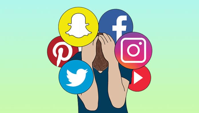  ସୋସିଆଲ ମିଡିଆରେ ବ୍ୟସ୍ତ କି... ସାବଧାନ 