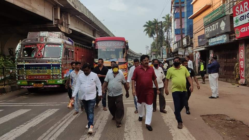 କଟକରେ ଓଡ଼ିଶା ବନ୍ଦର ଜୋରଦାର ପ୍ରଭାବ