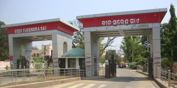 ଭୀମାସର ହଷ୍ଟେଲ୍‌ରେ ବଢ଼ୁଛି ସଂକ୍ରମଣ, ଅଫ୍‌ଲାଇନ୍‌ ପରୀକ୍ଷା ବନ୍ଦ