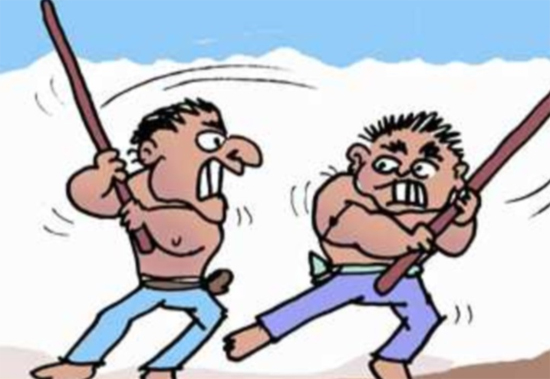 ପ୍ରେମିକା ପାଇଁ ଦୁଇ ପ୍ରେମିକ ପିଟାପିଟି