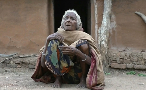 ଜଙ୍ଗଲରେ ୨୭ ବର୍ଷ, ଉଦ୍ଧାର ହେଲେ ବୃଦ୍ଧା, ଜାଣନ୍ତୁ କାରଣ