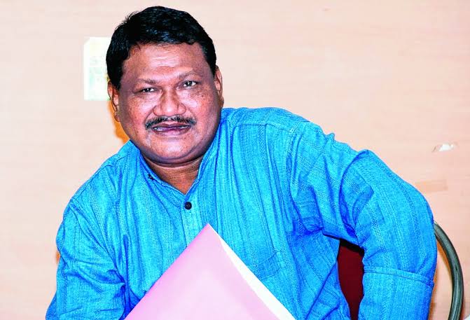 ଜୁଏଲଙ୍କ ବିରୋଧରେ ମହିଳା କମିଶନରେ ଫେରାଦ 