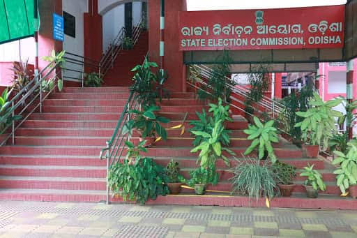 ସାମ୍ବାଦିକଙ୍କୁ ଆକ୍ରମଣ ନେଇ କମିଶନଙ୍କୁ ଭେଟିଲେ 