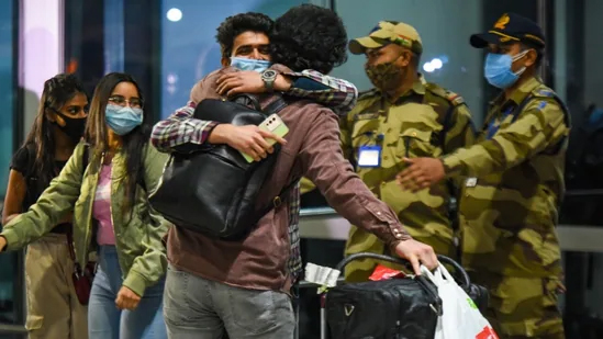 ୟୁକ୍ରେନ୍‌ରୁ ଫେରିଲେ ୨୪୨ ଭାରତୀୟ