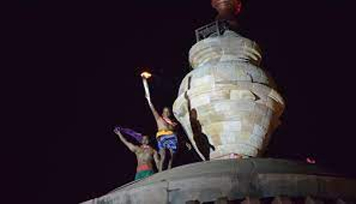 ରାତି ୧୦ଟାରେ ଉଠିବ ମହାଦୀପ