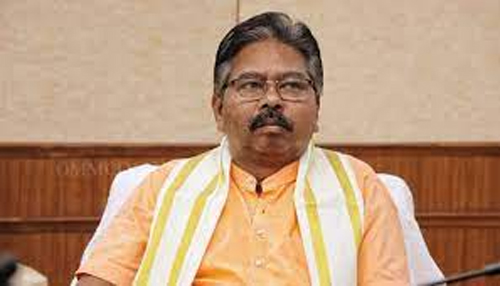 ଥାନାରେ ହାଜର ହେଲେ କେନ୍ଦ୍ରମନ୍ତ୍ରୀ