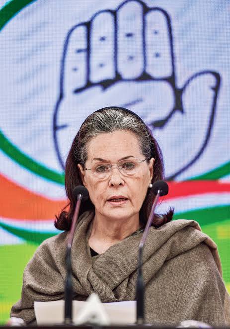 ପିସିସି ସଭାପତିଙ୍କ ଇସ୍ତଫା ମାଗିଲେ ସୋନିଆ 