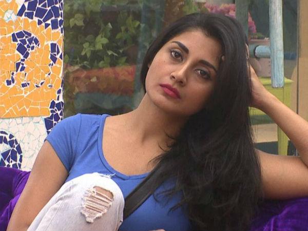 ବଲିଉଡ ଅଭିନେତ୍ରୀଙ୍କୁ ଠକିଦେଲେ