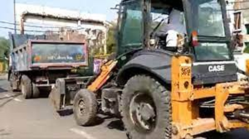 ଉତ୍ତର ପ୍ରଦେଶ, ମଧ୍ୟପ୍ରଦେଶ ପରେ ଦିଲ୍ଲୀରେ ବୁଲିଲା ବୁଲ୍‌ଡୋଜର