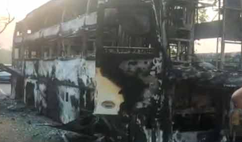 ବସ୍‌ ଜାଳିଦେଲେ ନକ୍ସଲ