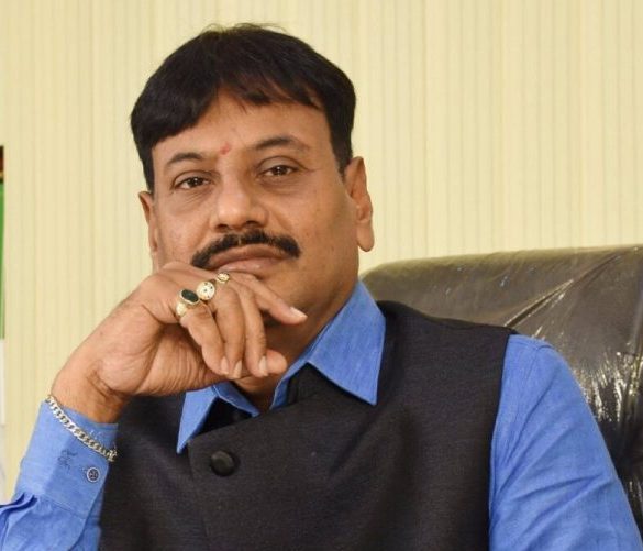 ଜେଲରୁ ବାହାରି ଭଗବତୀଙ୍କ ଦର୍ଶନ କଲେ