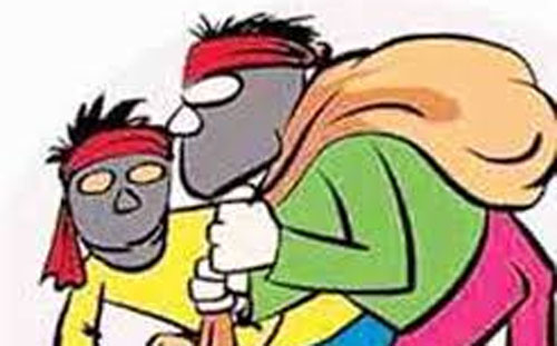 ଜୁଏଲାରୀ ଦୋକାନରୁ ବଡ଼ଧରଣର ଲୁଟ୍