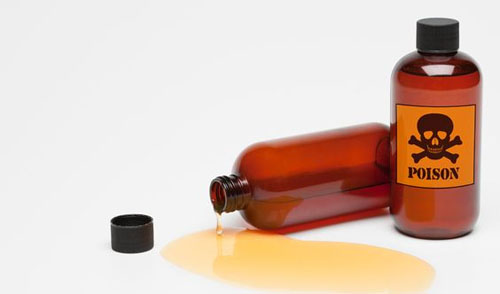 ସ୍କୁଲ୍‌ରେ ବିଷ ପିଇଲେ ଛାତ୍ରୀ