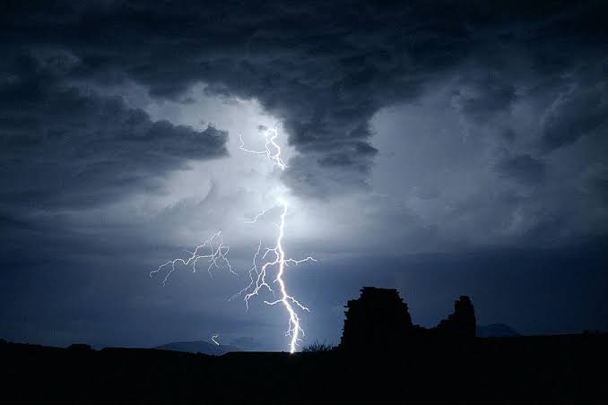 ଟ୍ବିନସିଟିରେ ପ୍ରବଳ ବର୍ଷା, ଘଡ଼ଘଡ଼ି 