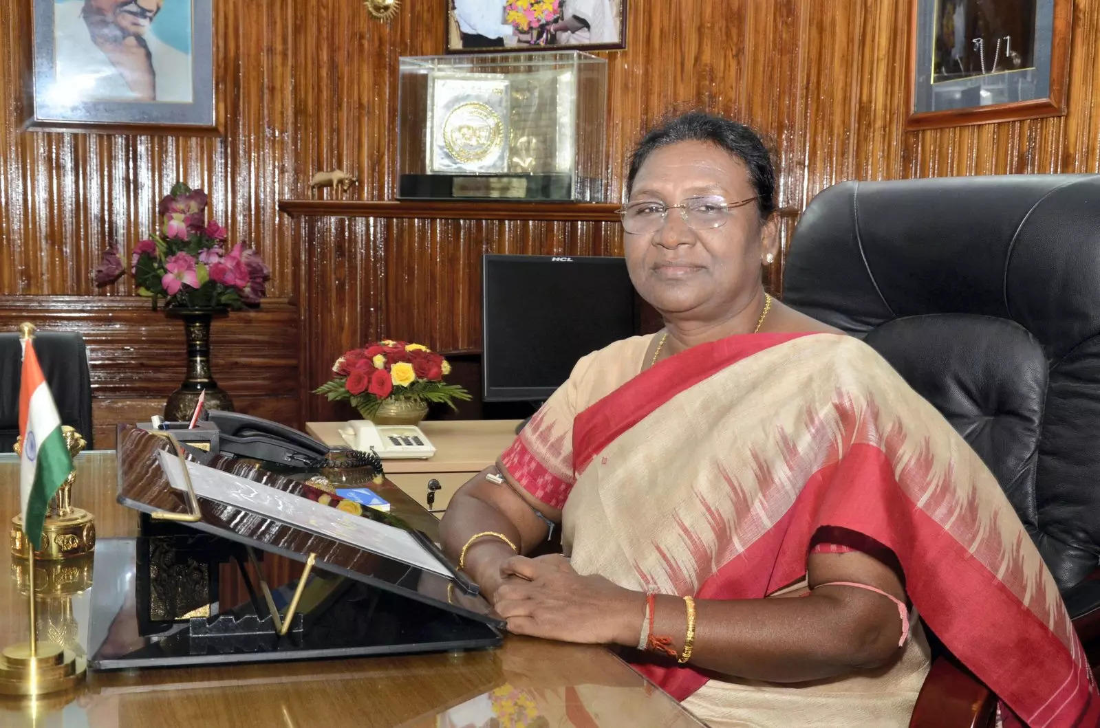 ଭୁବନେଶ୍ଵରରେ ଦ୍ରୌପଦୀ ମୁର୍ମୁ