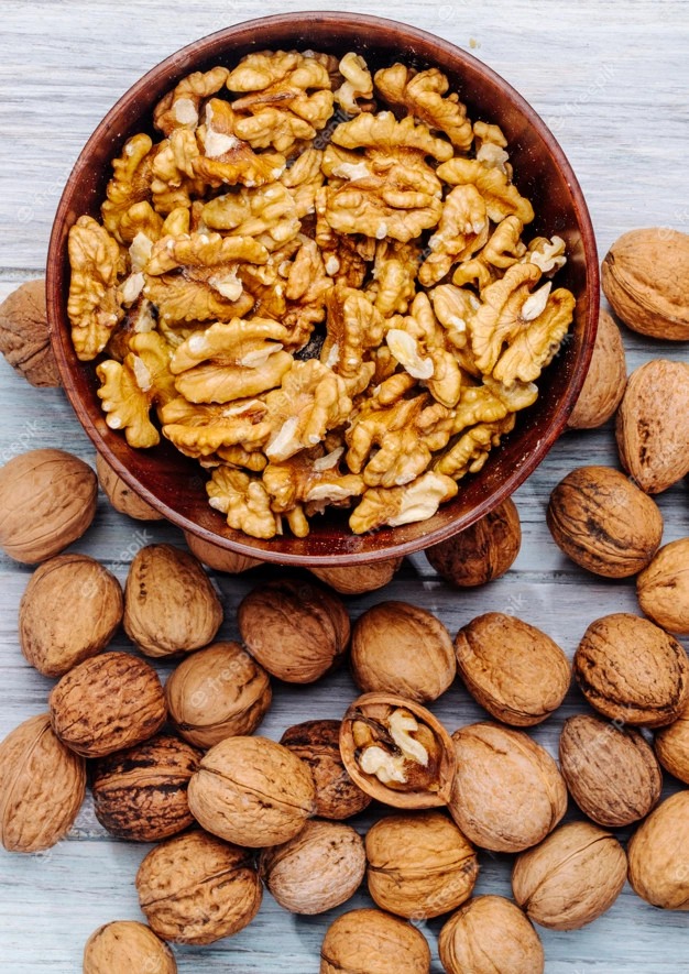 ଅଖରୋଟ ଖାଇଲେ ମିଳେ ଏହି ସବୁ ଫାଇଦା