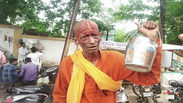 ସ୍ୱପ୍ନ, ଭିକ ମାଗି କିଣିବେ ହେଲିକପ୍ଟର