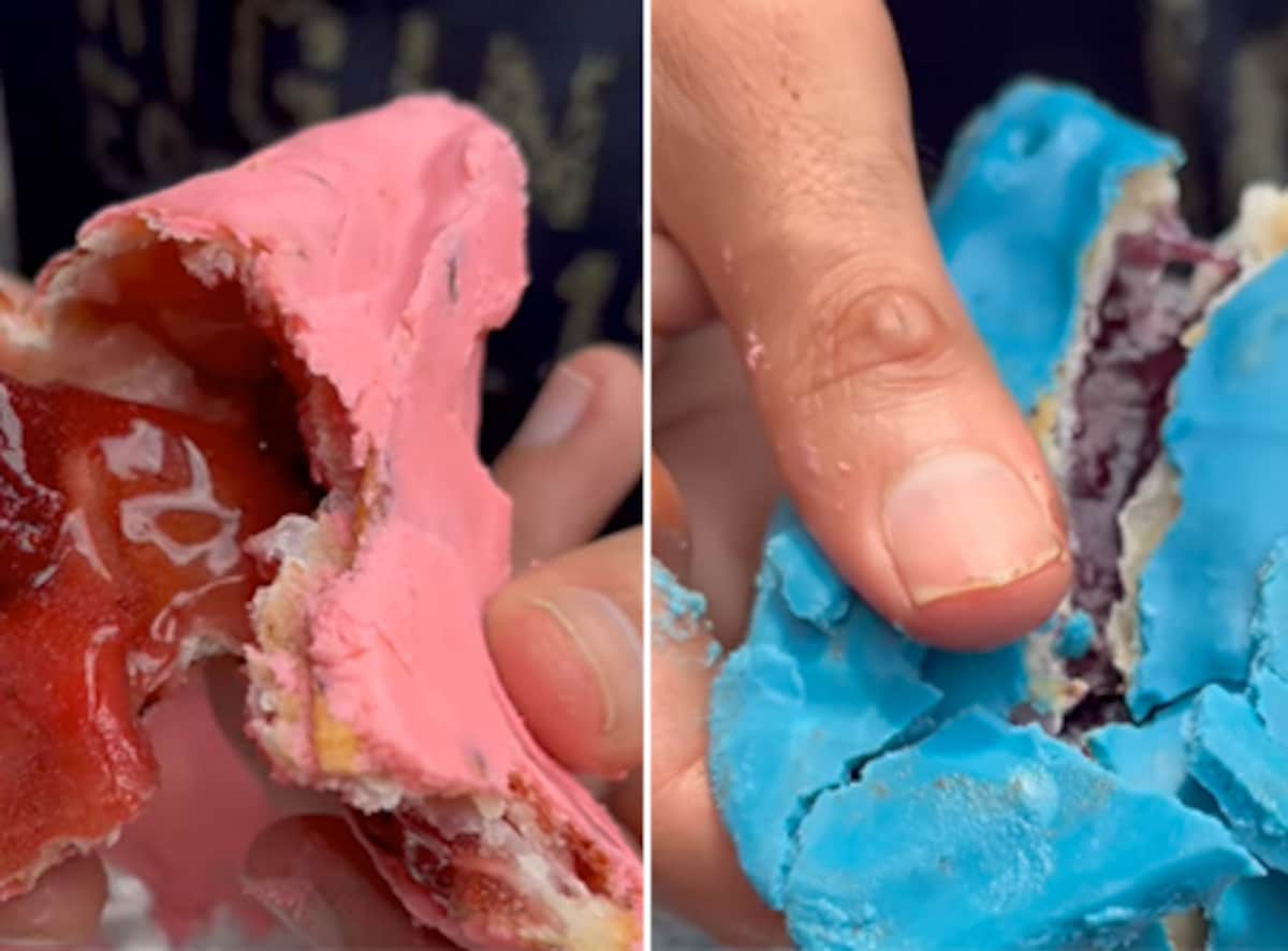 ସିଙ୍ଗଡାର ରଙ୍ଗ ଗୋଲାପତ, ନୀଳ