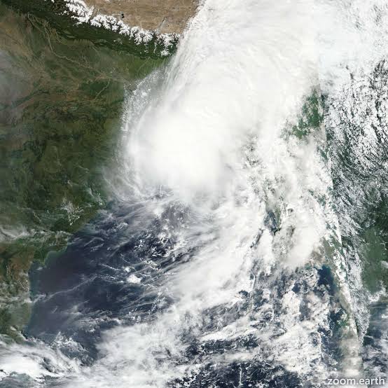 ବାତ୍ୟା ‘ସିତ୍ରାଙ୍ଗ’ ଧ୍ୱଂସର ତାଣ୍ଡବରେ ୭ ମୃତ 