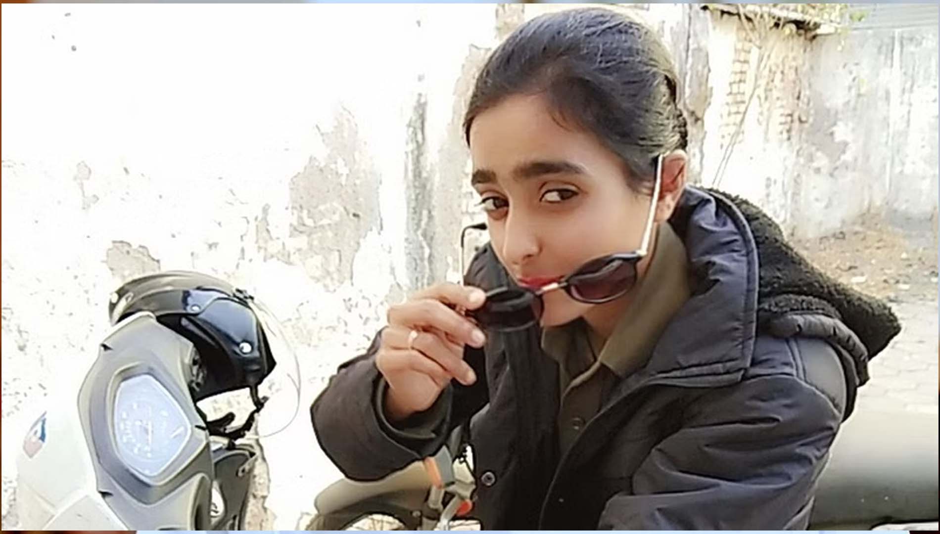 ଫିଲ୍ମ ଷ୍ଟାଇଲ୍‌ରେ ରାଗିଂର ପର୍ଦ୍ଦାଫାସ କଲେ ମହିଳା ପୁଲିସ ଅଧିକାରୀ