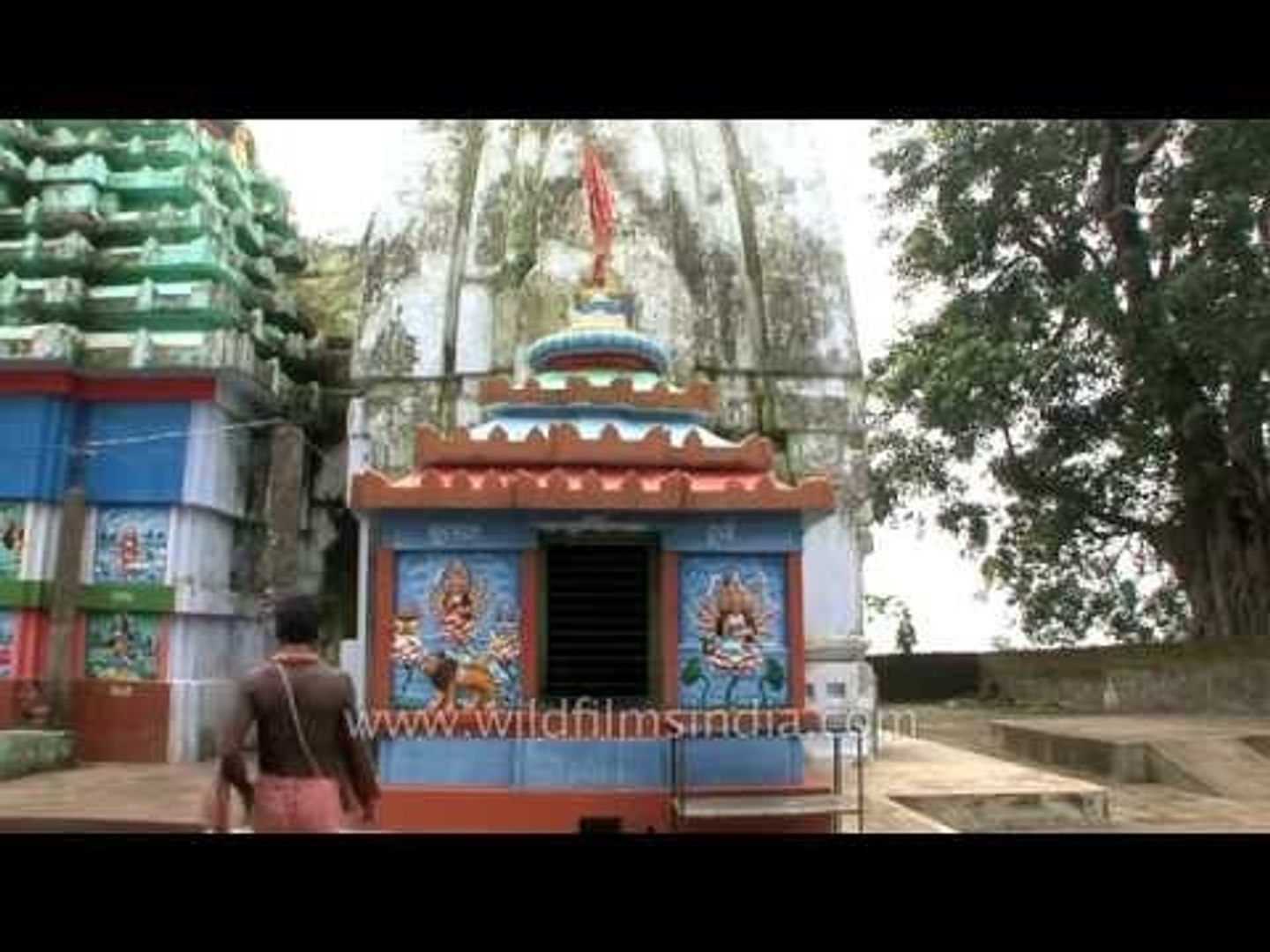 ପ୍ରସିଦ୍ଧ ମକର ମେଳା ଆରମ୍ଭ, ହଟ୍ଟକେଶ୍ୱର ମହାଦେବଙ୍କ ମନ୍ଦିରରେ ଭିଡ଼
