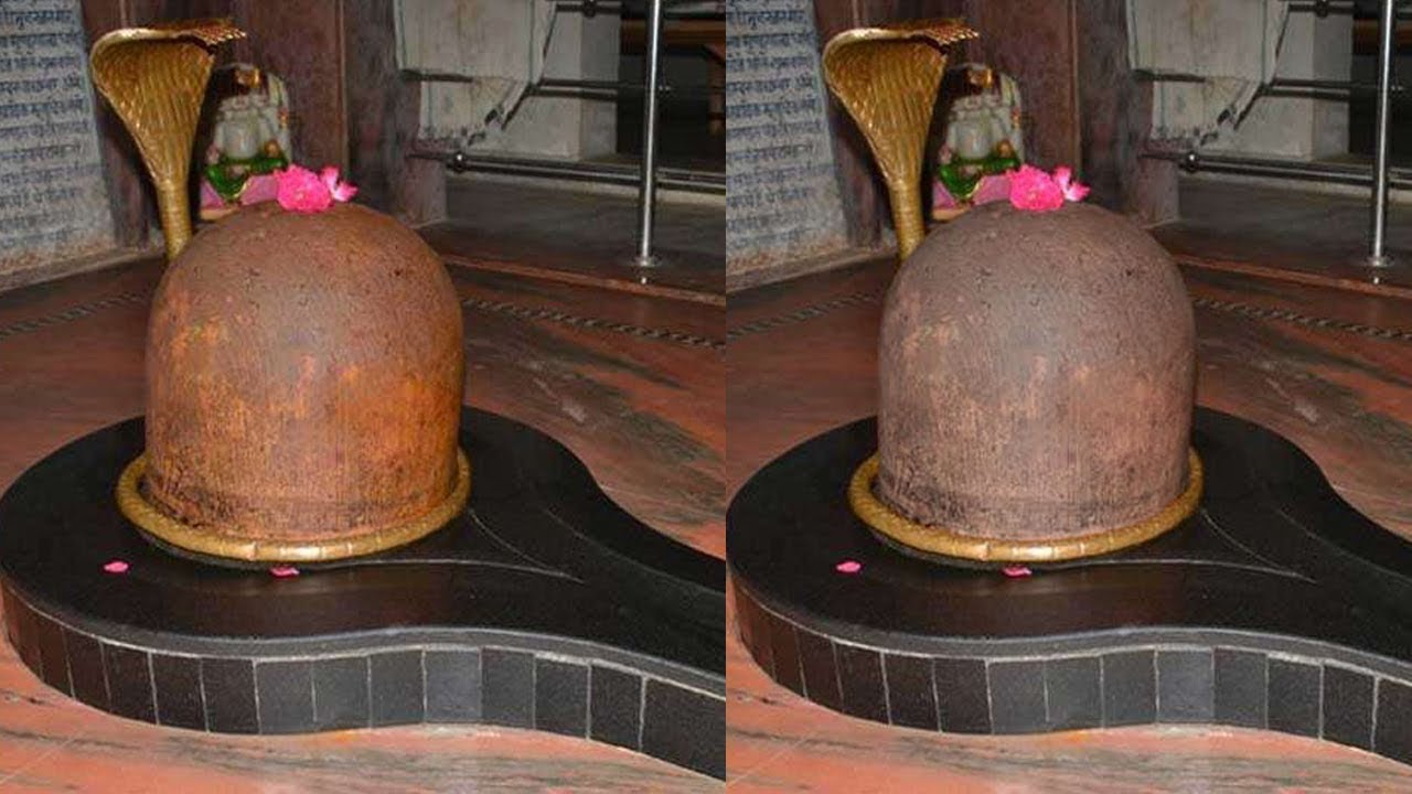 ସାରା ବିଶ୍ୱରେ ପ୍ରସିଦ୍ଧ : ଏଠାରେ ଦିନକୁ ତିନି ଥର ବଦଳିଥାଏ ଶିବଲିଙ୍ଗର ରଙ୍ଗ