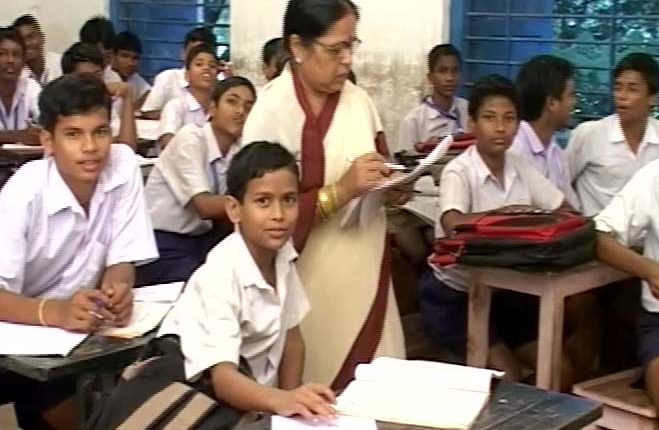 ବଢ଼ିଲା ଶିକ୍ଷକ-ଶିକ୍ଷୟିତ୍ରୀଙ୍କ କାର୍ଯ୍ୟ ସମୟ