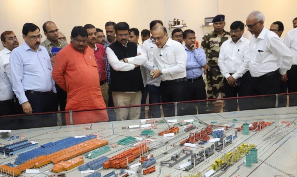 ରାଉରକେଲା ହେବ ଦେଶର ମୁଖ୍ୟ ଅତ୍ୟାଧୁନିକ ଷ୍ଟିଲ୍ କ୍ଲଷ୍ଟର : ଧର୍ମେନ୍ଦ୍ର 