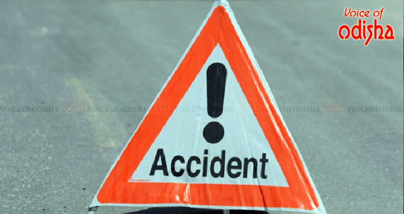ଟ୍ରକ ଧକ୍କାରେ ଚାଲିଗଲା ତିନି ଜଣଙ୍କ ଜୀବନ