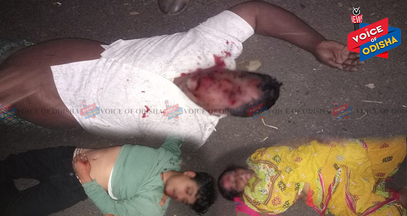 ମର୍ମନ୍ତୁଦ ସଡକ ଦୁର୍ଘଟଣା, ବାପ ମୃତ ମା’ପୁଅ ଗୁରୁତର