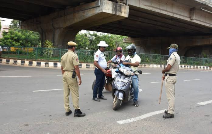 ସରକାରଙ୍କ କଡା ନିୟମ: ତାଲାବନ୍ଦ ନିୟମ ଭାଙ୍ଗିଲେ ୧ରୁ ୨ବର୍ଷ ଜେଲ୍  