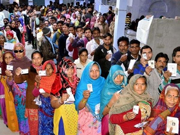 ପ୍ରଥମ ପର୍ଯ୍ୟାୟରେ ୭୩.୭୬% ମତଦାନ : ଅଧିକ ମହିଳା ଭୋଟ ଦେଲେ