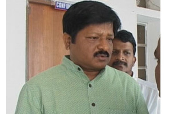 ବିଡିଓଙ୍କ ଦୁର୍ବ୍ୟବହାର ଘଟଣା, ରିପୋର୍ଟ ପରେ ହେବ କାର୍ଯ୍ୟାନୁଷ୍ଠାନ : ପ୍ରତାପ ଜେନା