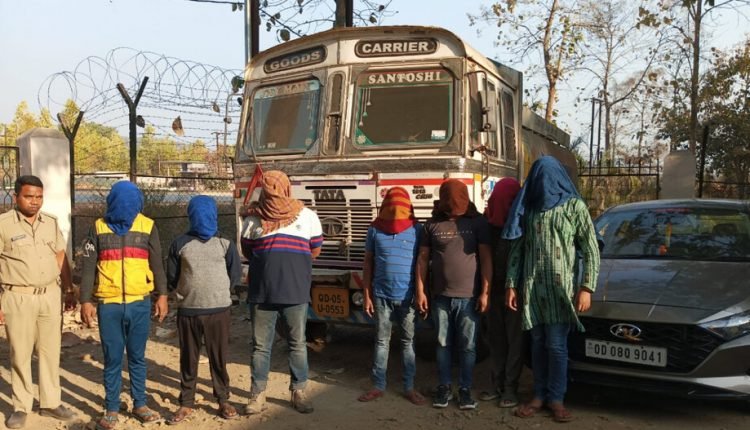 7 arrested for stealing diesel worth Rs 26 lakh in Sambalpur